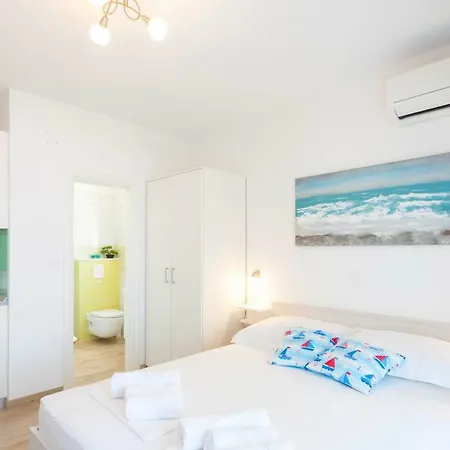 Blue House Apartment Makarska
